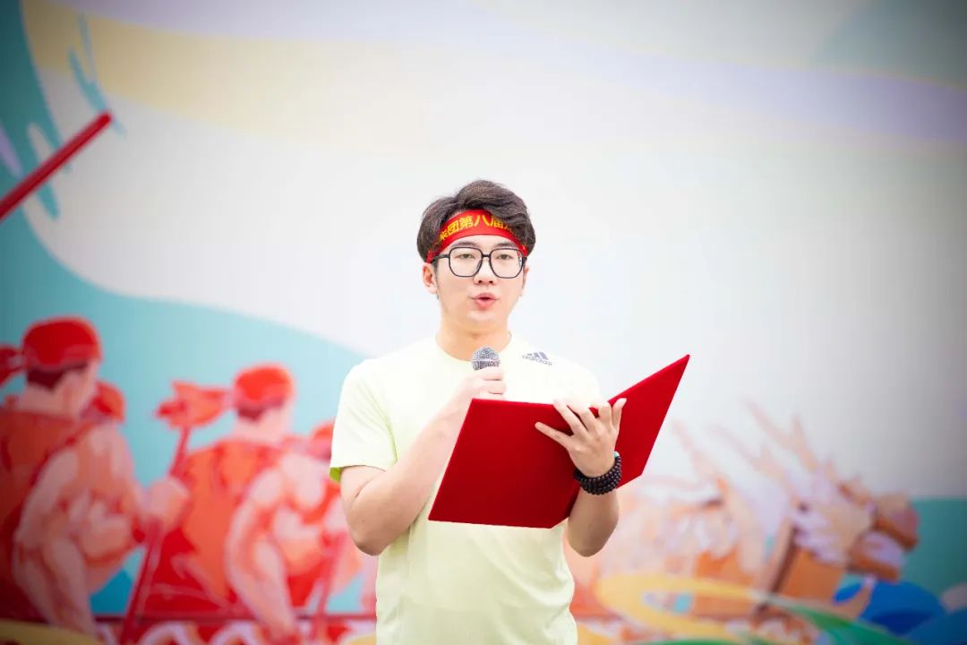 1687159599376155i8cw.jpg E.jpg